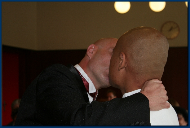 600x399 pixels (160K)