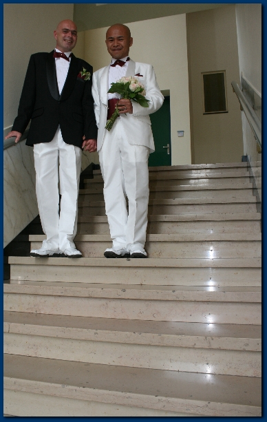 375x599 pixels (181K)