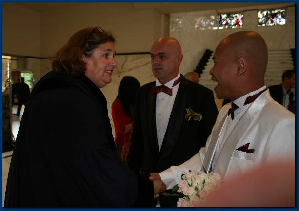 600x419 pixels (183K)