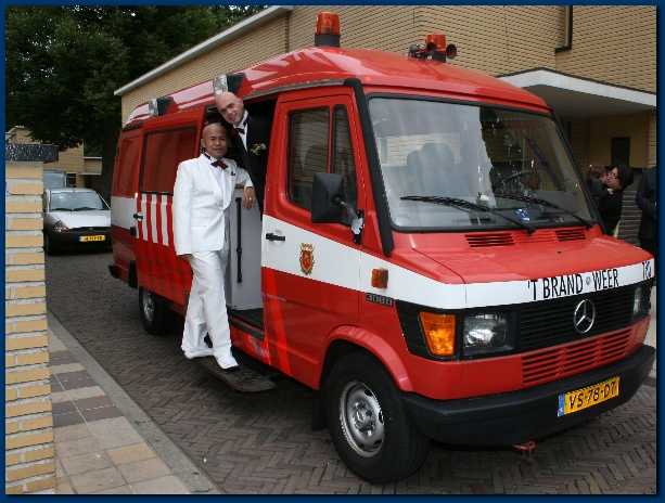 600x450 pixels (273K)