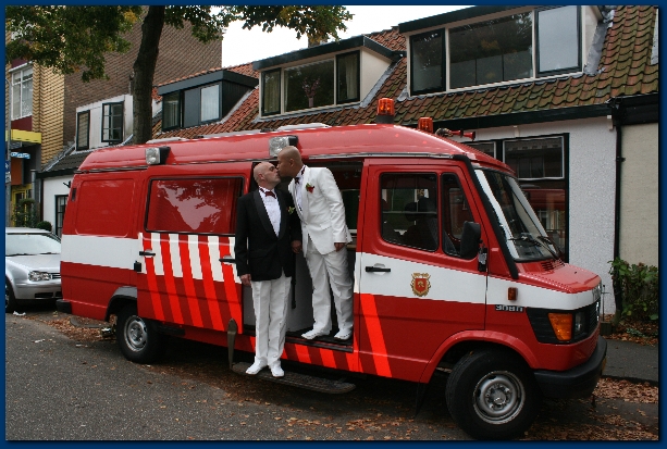 600x399 pixels (264K)