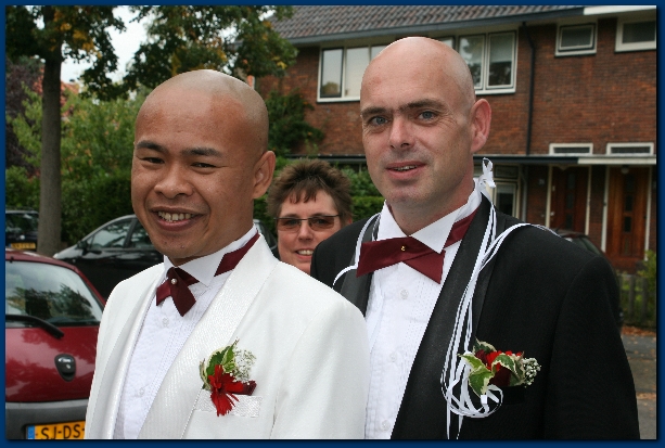 600x399 pixels (223K)