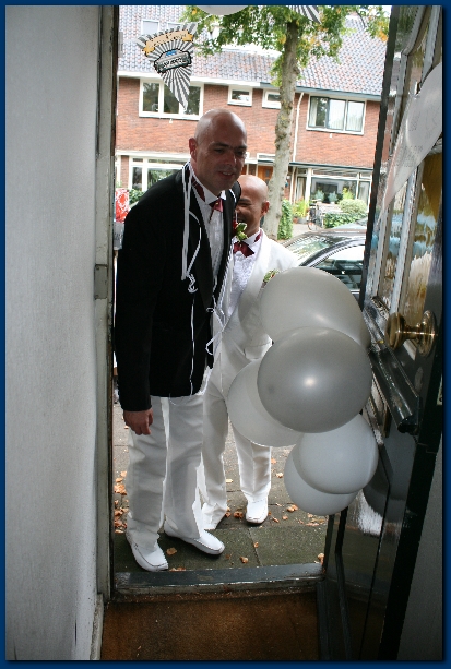 400x599 pixels (231K)