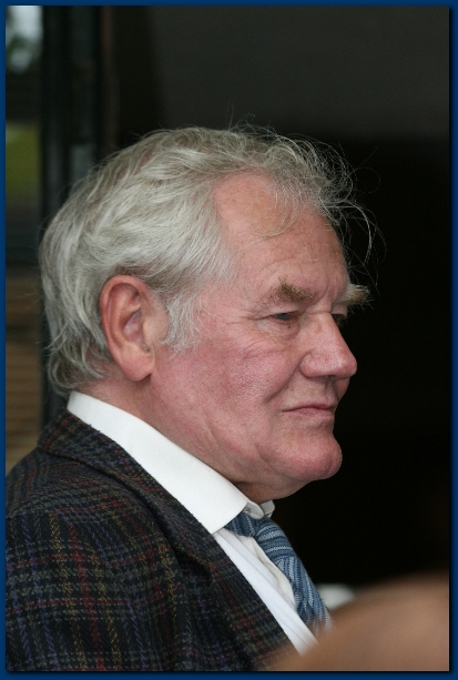 400x599 pixels (187K)