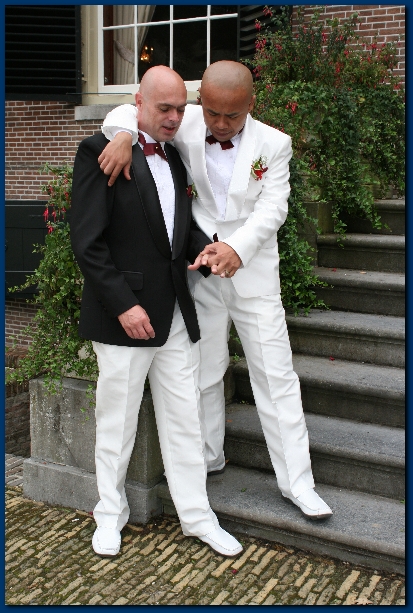 400x599 pixels (262K)