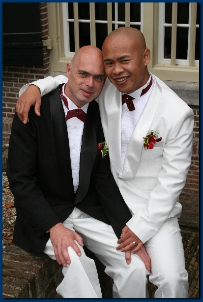 400x599 pixels (203K)