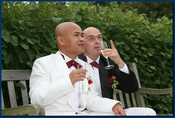 600x399 pixels (231K)