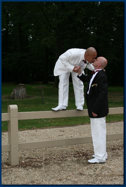 400x599 pixels (232K)