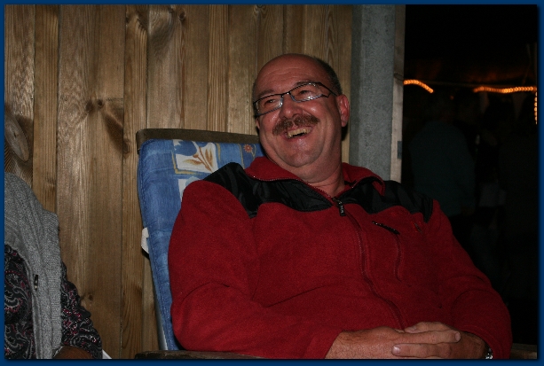 600x399 pixels (195K)